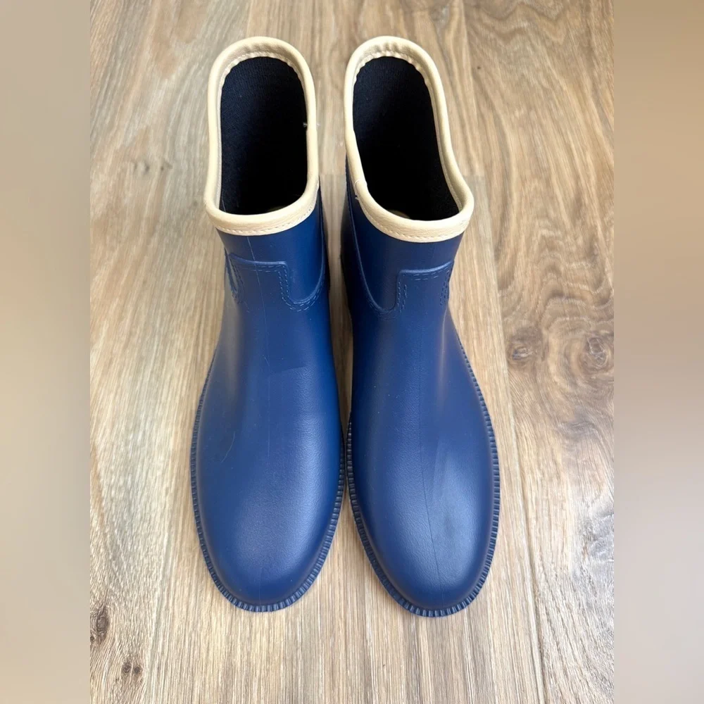 Dafna by Naot Women's Lian Blue Rain Boot Size 8/38 EUC